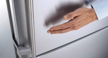 Algoritmul acțiunilor: modul de îndepărtare a mânerului frigiderului